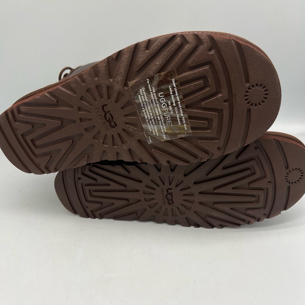 UGG Women's Mariana Chestnut Leather - Picture 14 of 16